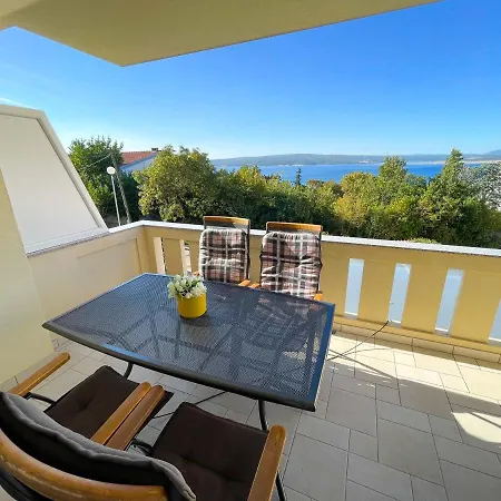 Apartment Josip